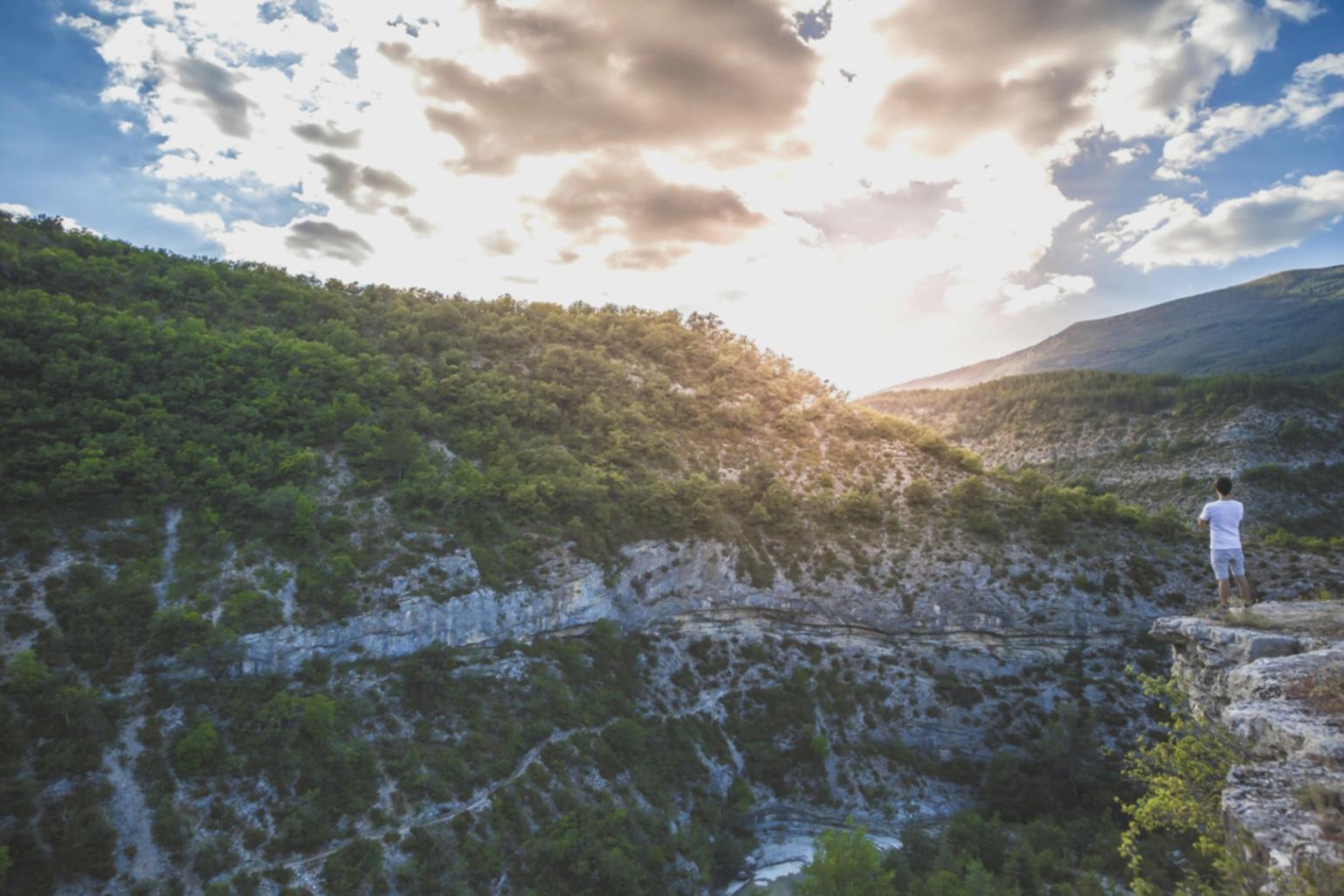 Content marketing per strutture aperte tutto l'anno: risorse utili
